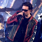  Bono Lookalike /  Bono Imitator /  Bono Tribute