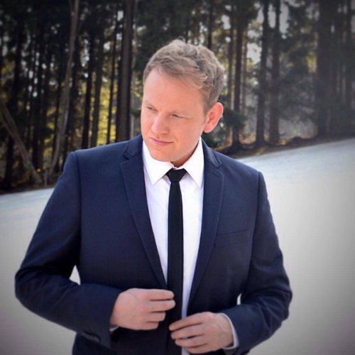 Michael Buble Lookalike / Imitator